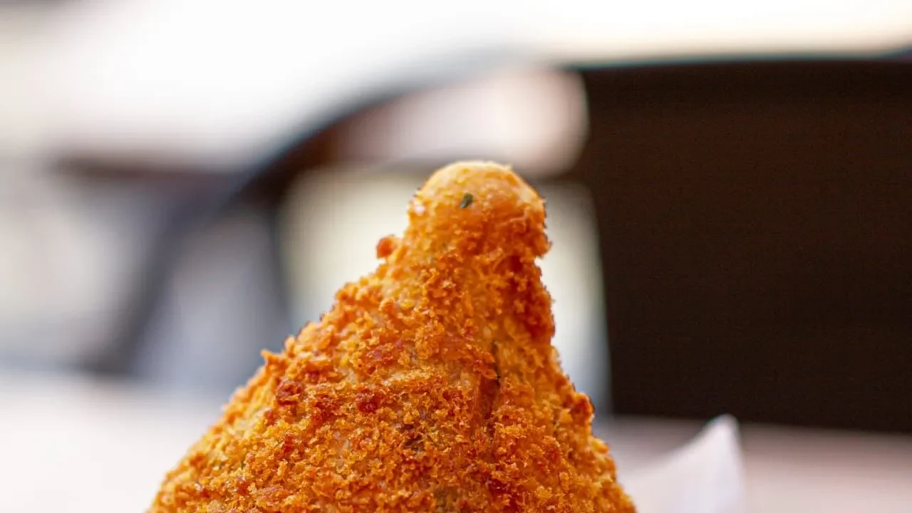 No aniversário de Rio Preto, Coxinhas Bady distribui 174 coxinhas grátis pela cidade