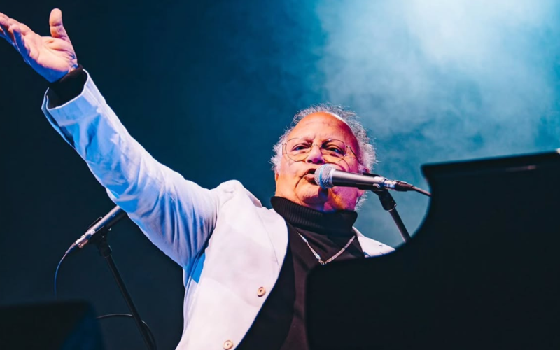 Guilherme Arantes retorna a Rio Preto no dia 15 de agosto, com a turnê “50 Anos-Luz