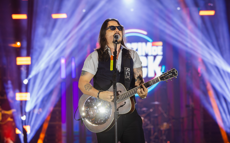 Barzim de Rock com Dino Fonseca chega a Rio Preto com show de mais de 3 horas, palco 360º e open bar